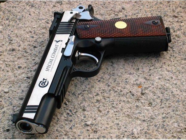 Umarex Beretta Colt Special Combat (никель с пласт. накладками под дерево) 4,5 мм