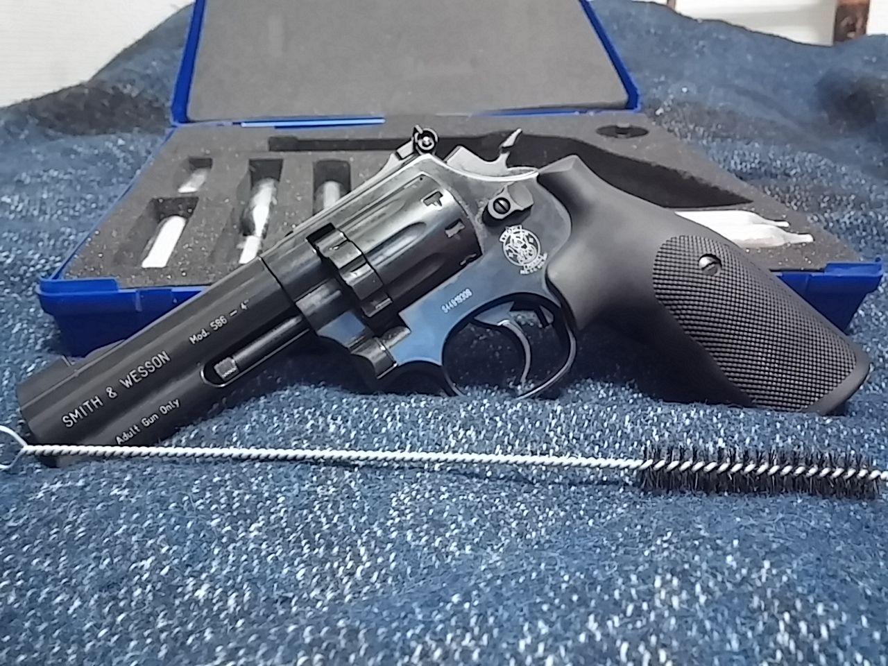 Umarex Smith & Wesson Mod. 586-4″ 4,5 мм